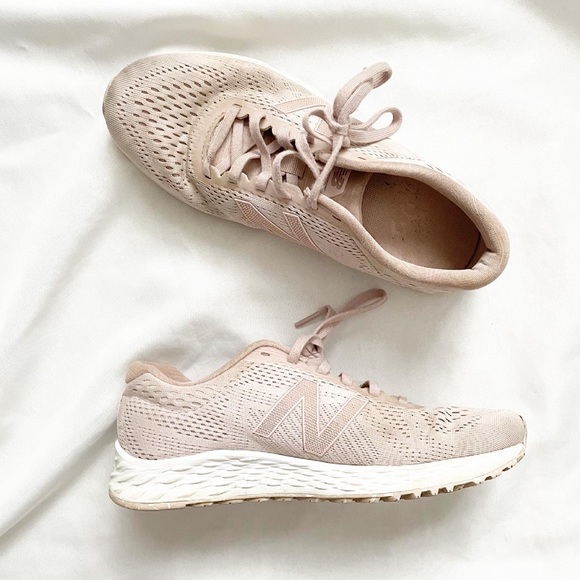 new balance fresh foam arishi pink
